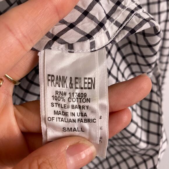 Frank & Eileen Barry Tailored Button-Up Shirt in Black/White Check Print Small - Picture 4 of 6